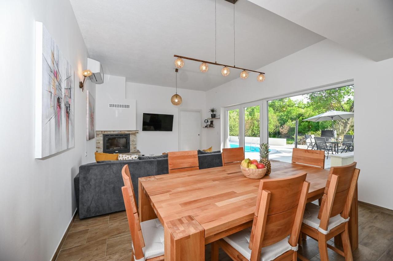 Villa Burra Hreljin Екстериор снимка