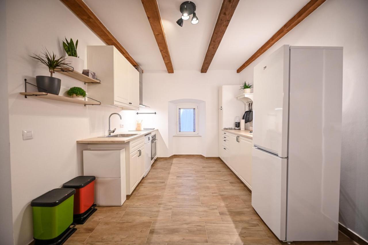 Villa Burra Hreljin Екстериор снимка